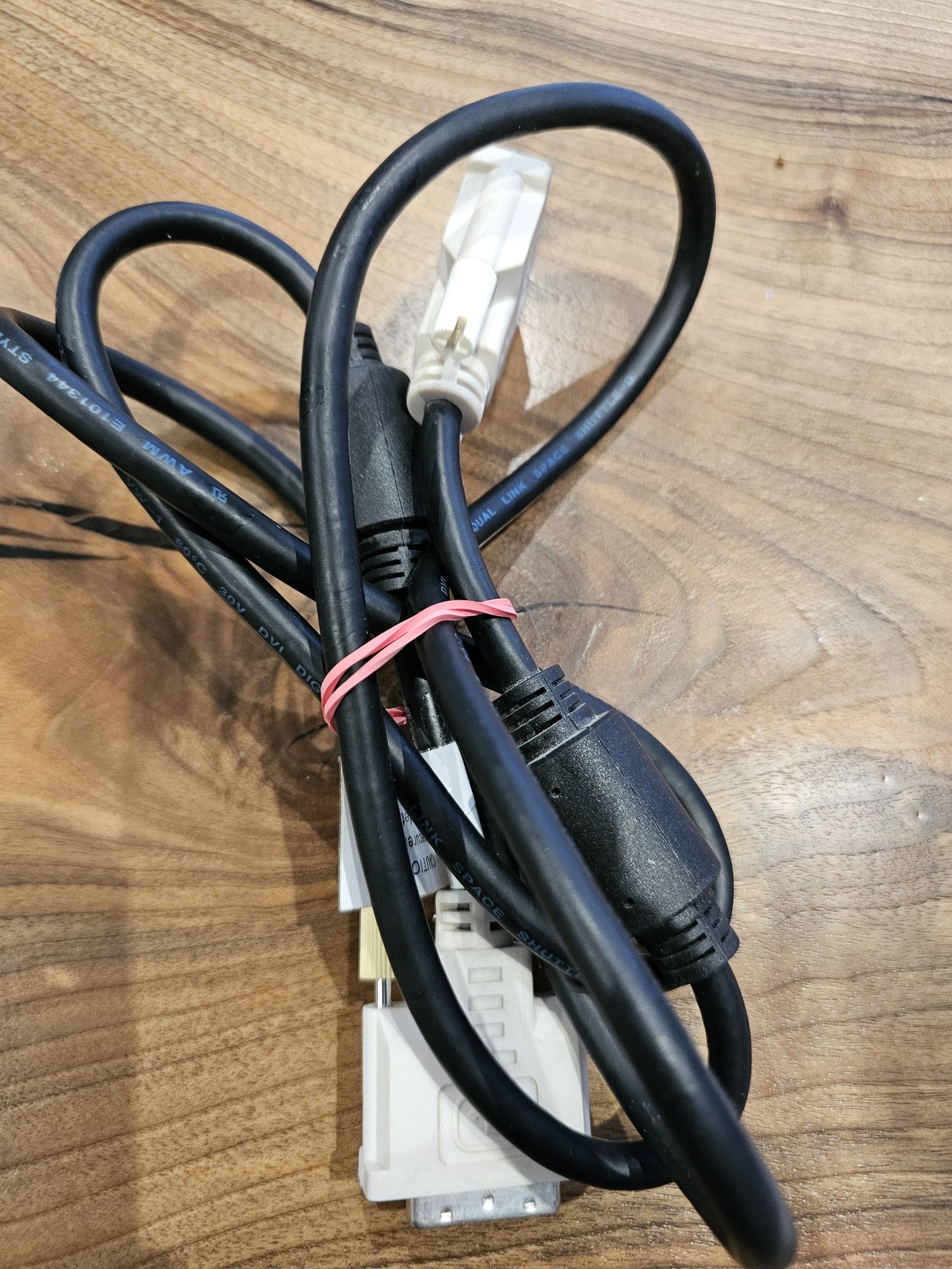 Samsung BN39-00754B Кабель-Dvi, Кремовый 120 Гц, 2