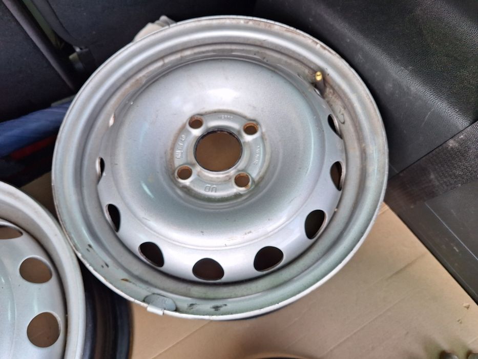 Felgi Opel Meriva 14 cali stalowe 4 szt ET 49 -  4x100 ładne kpl