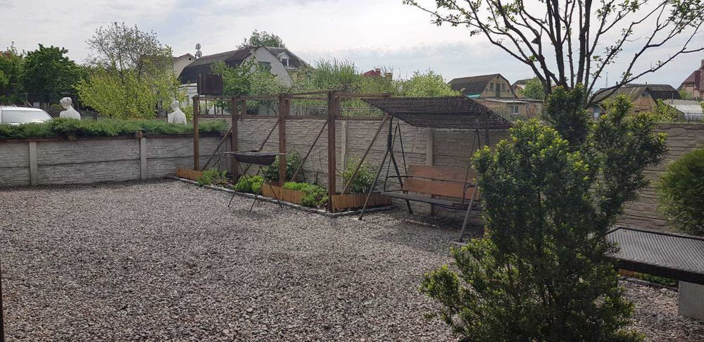 Продается таунхаус 123 м.кв. с. Гатне