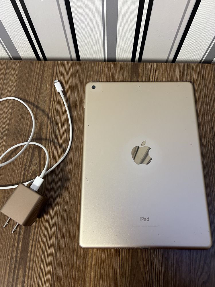 Apple IPad 5 Gen. WIFI 32Gb