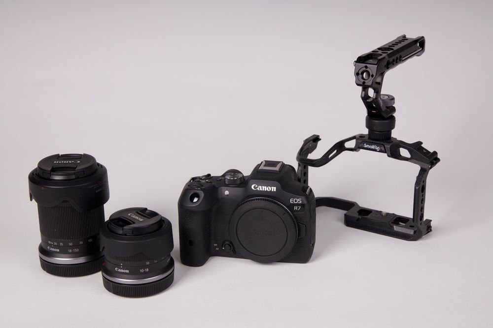Canon R7 + Lentes