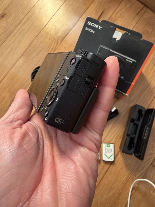 Sony rx100 v mark v