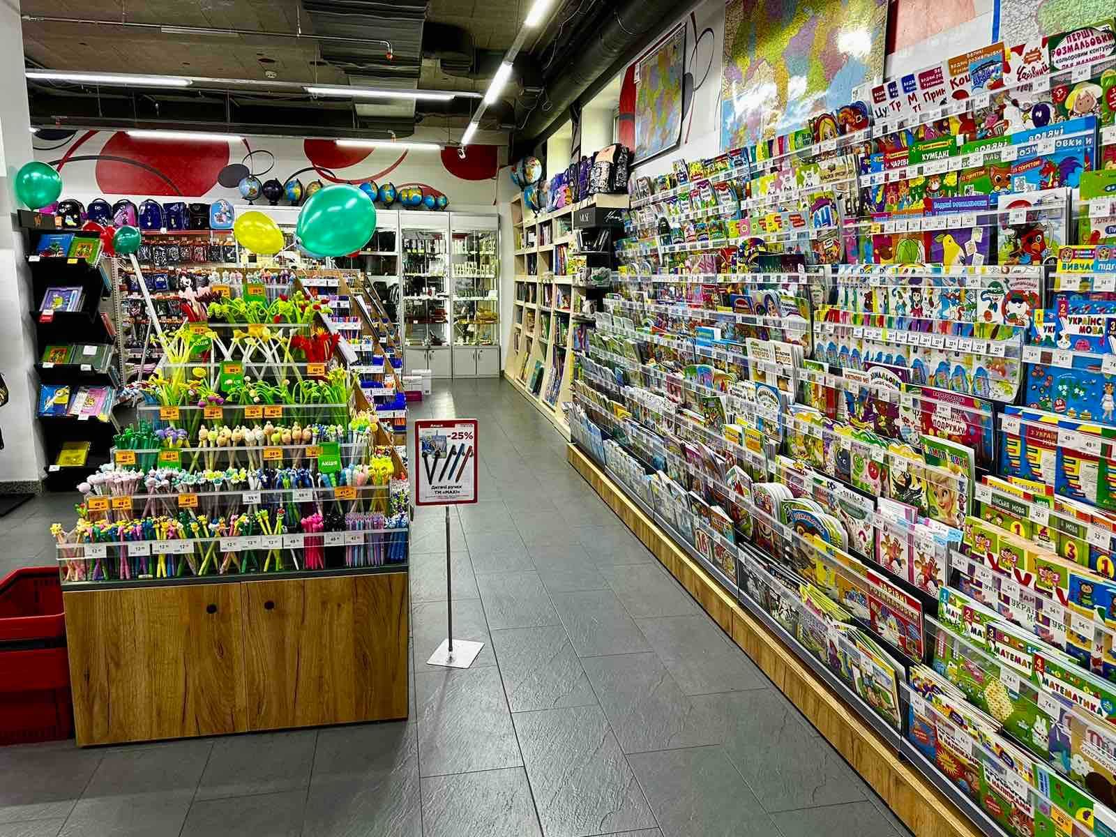 Стелажі металеві, обладнання для магазинів (ВИРОБНИК)