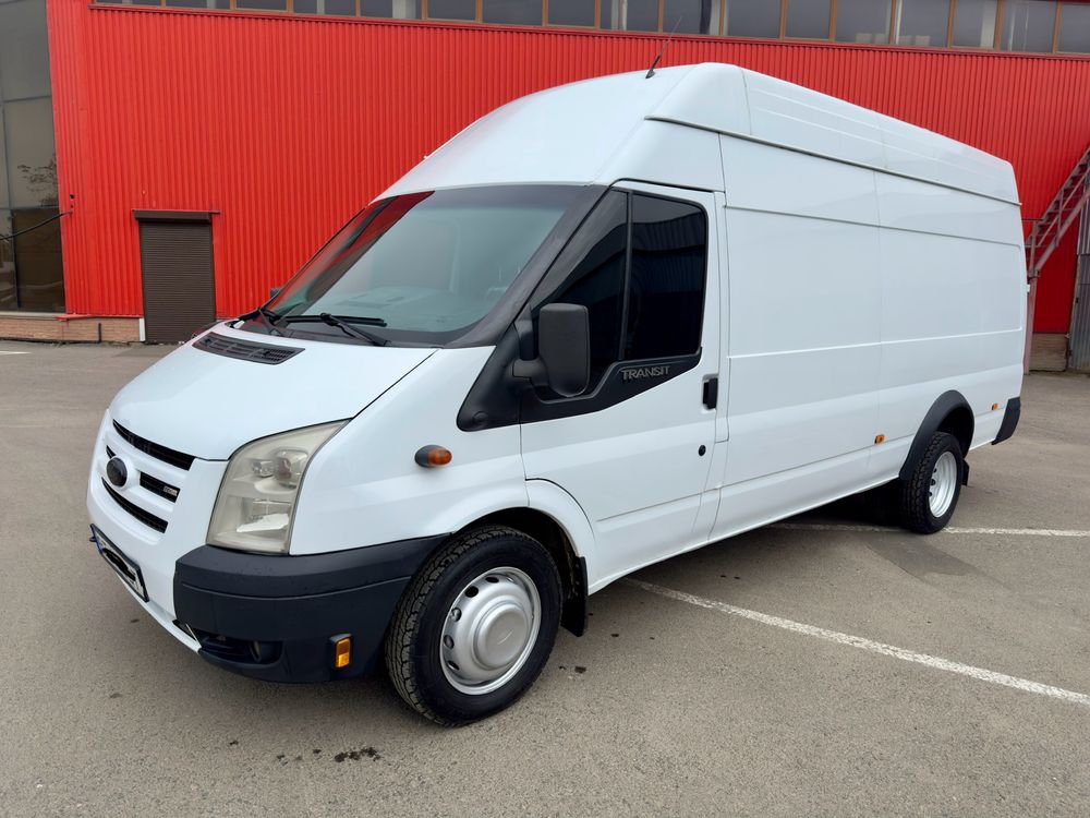 Ford Transit Спарка.  Бус грузовой Форд Транзит макст на Спарке