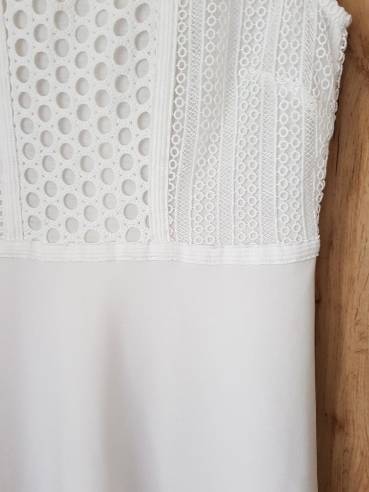 Sukienka biała rozkloszowana haft koronka H&M rS
