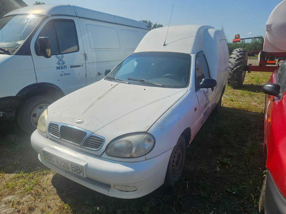 Автомобіль ЗАЗ-TF558P