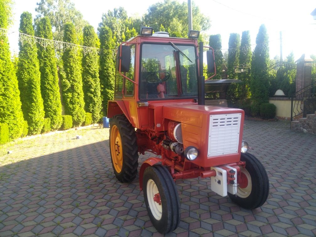 Продам трактор Т-25.