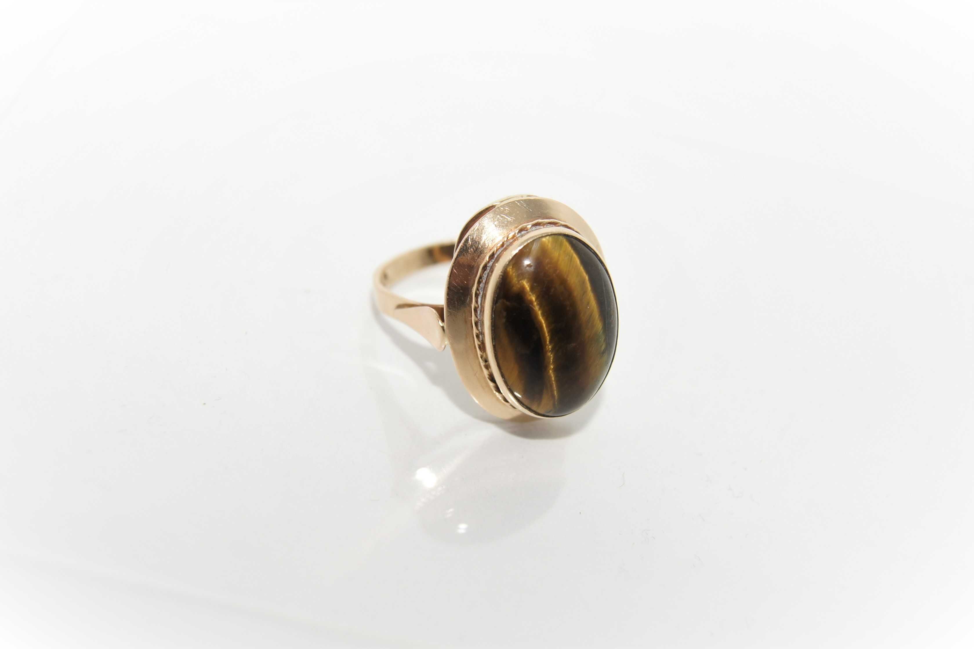 Złoty pierścionek p.585/6,82g  Tygrysie Oko