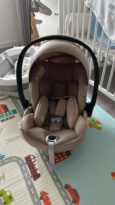 Cadeira auto CYBEX Cloud T NOVA