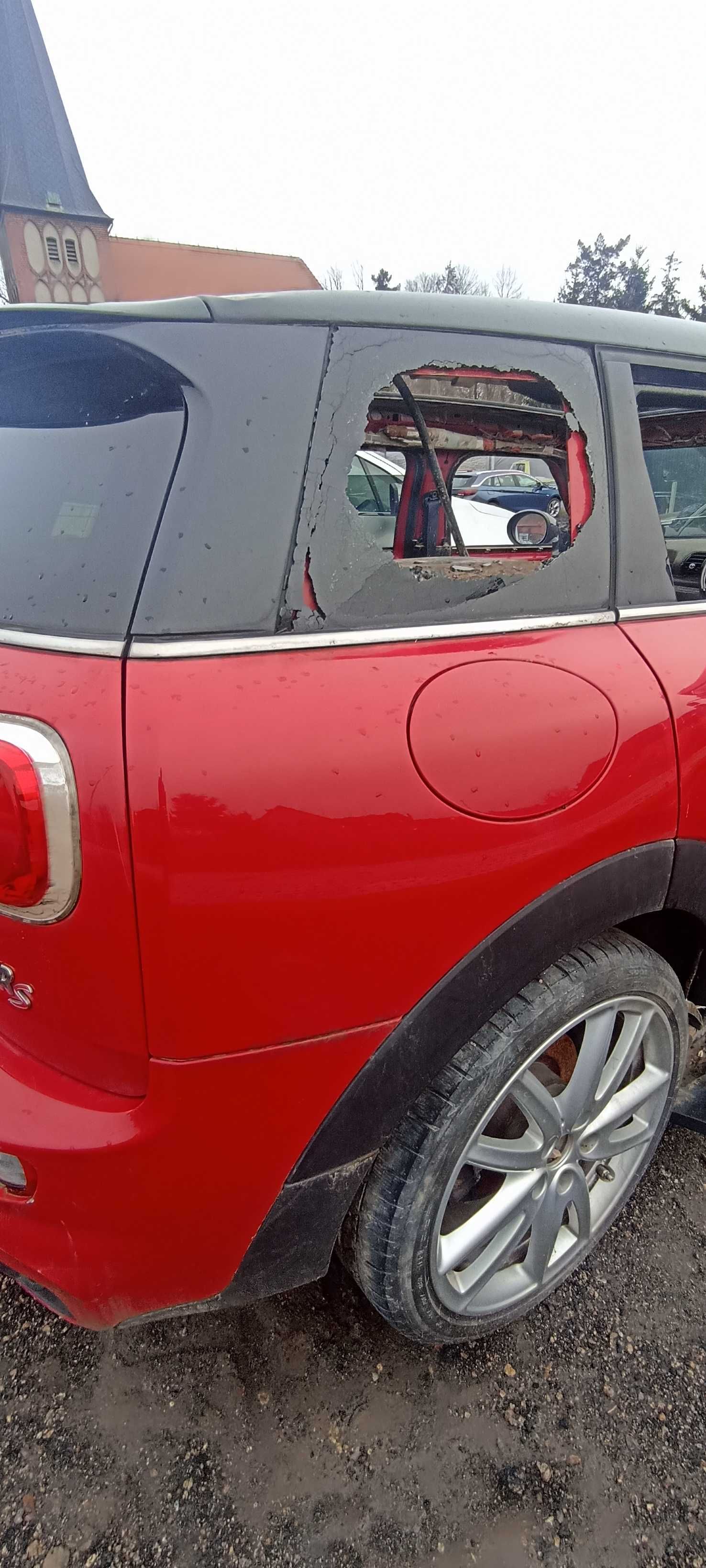 silnik  B48A20A 2.0 B mini coopers  clubman  f54 lak 851/3 chili red