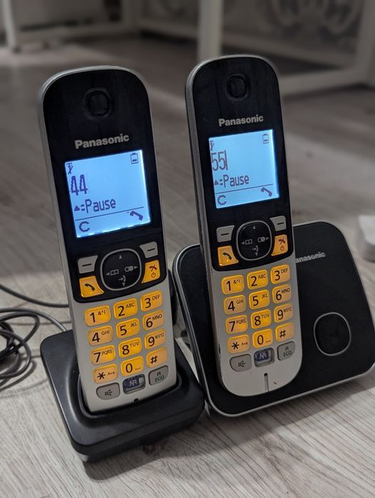 Телефони Panasonic kx tga682E