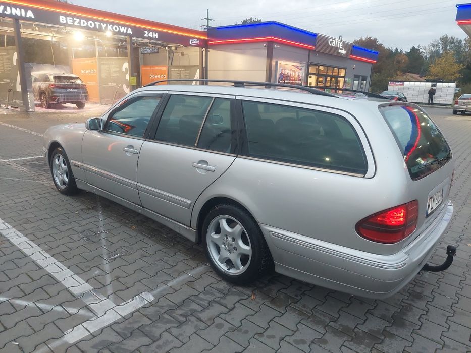 Mercedes E klasa 3.2