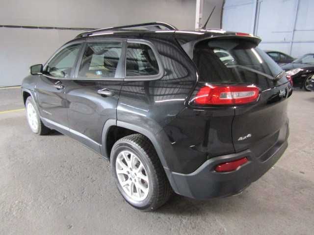 Продам Jeep Cherokee Sport 2016 р