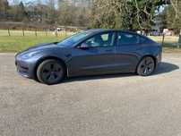 Tesla Model 3 Standard Range Plus RWD