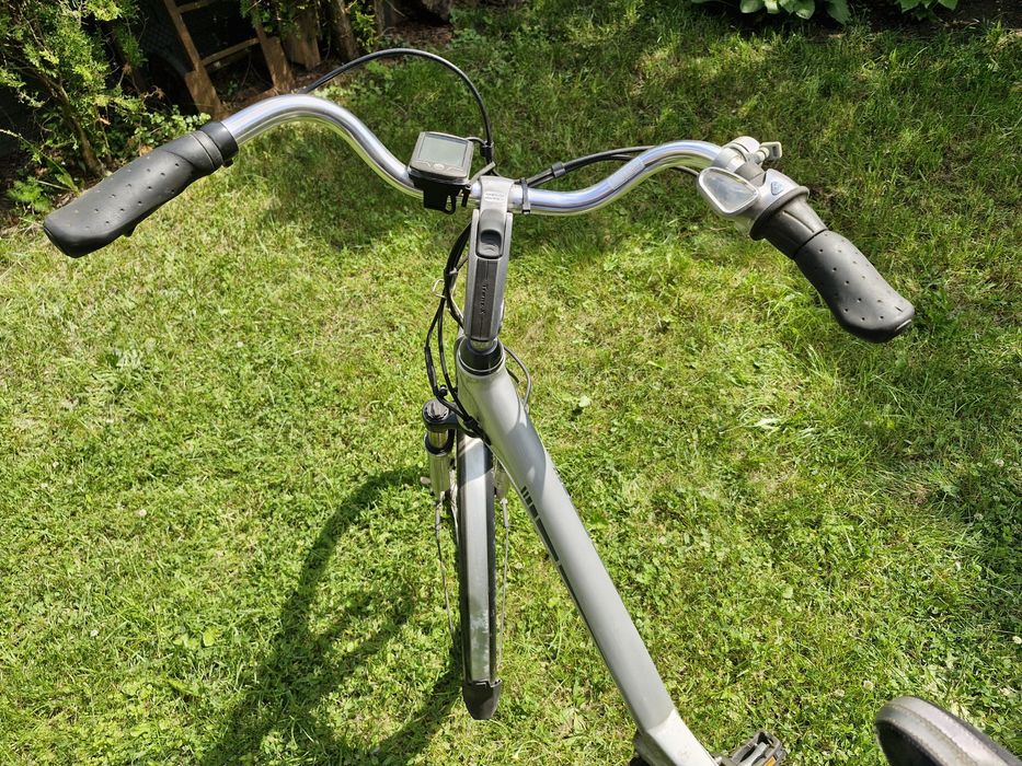 Rower elektryczny uszkodzony Stella novara hormony 36V
