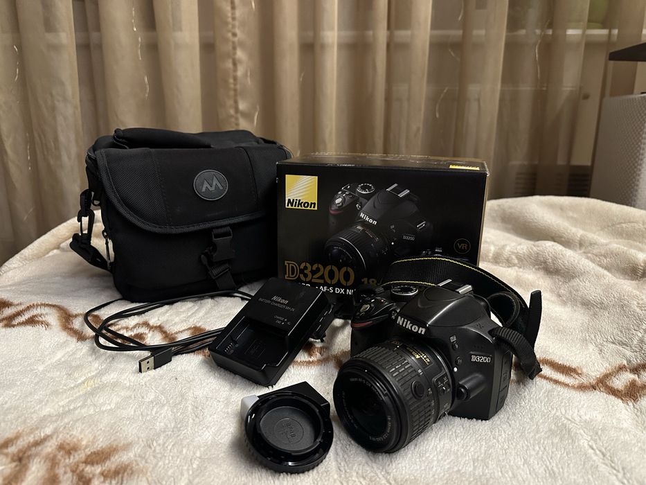Фотоапарат Nikon D3200