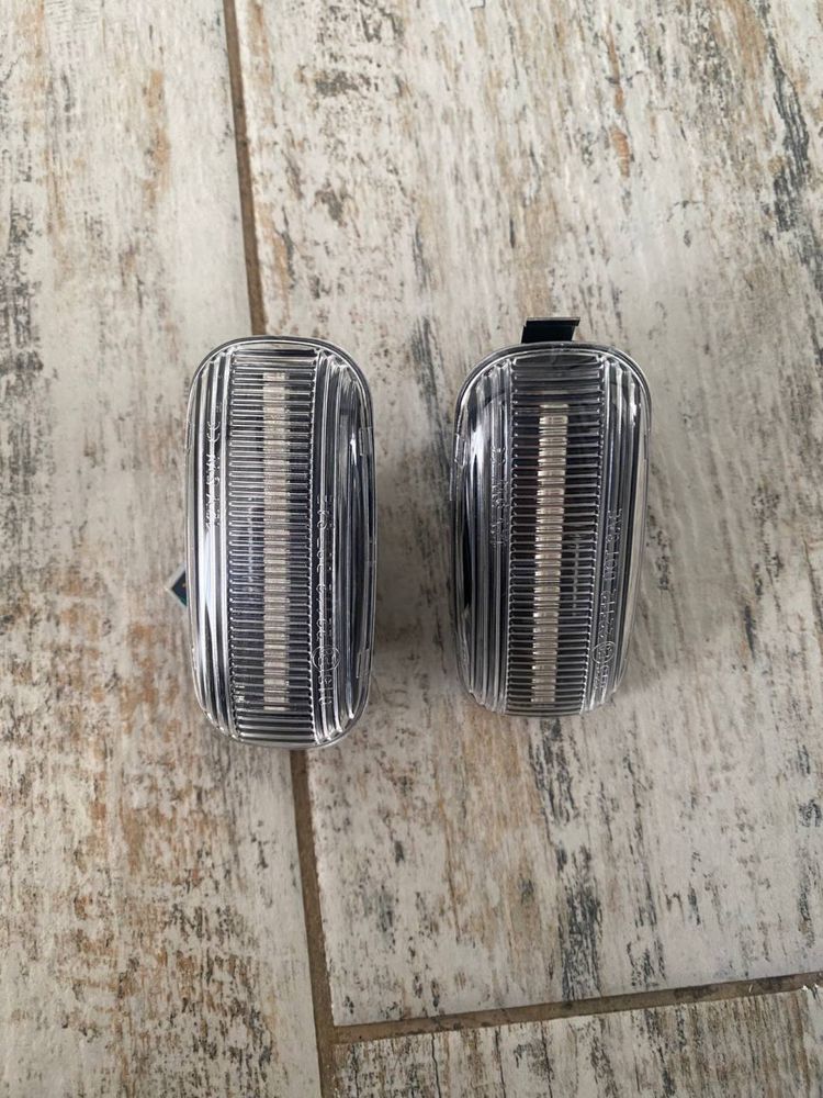 Led Повторитель Поворотник Audi A3 S3 8P A4 B6 B8 B7 S4 RS4 A6 S6 C5