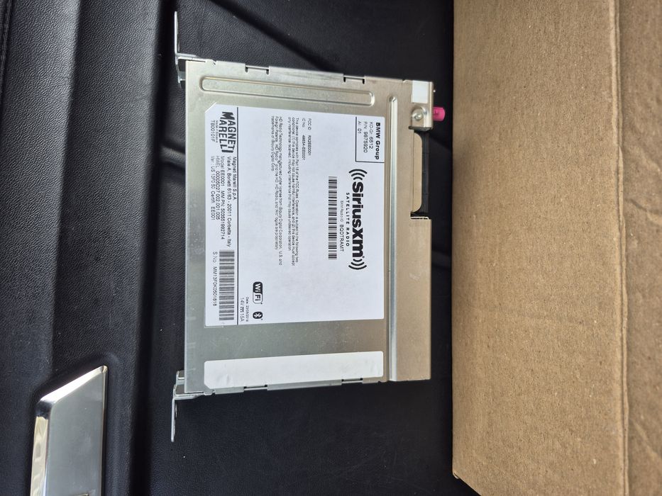 Центральний дисплей X3 G01