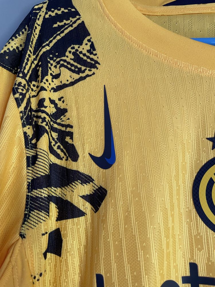 Long sleeve inter de milao