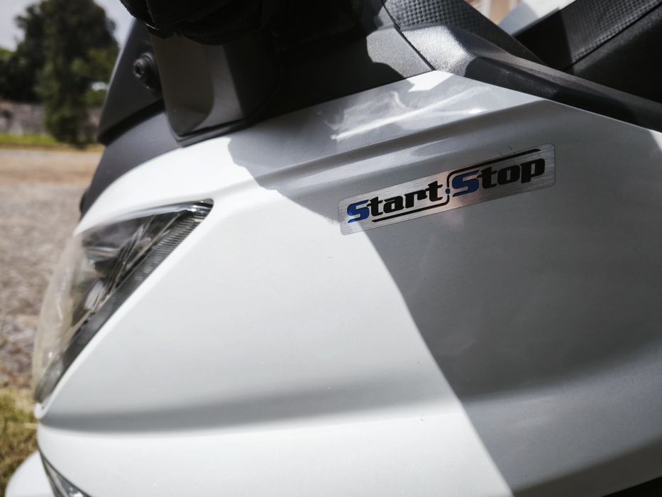 Maxi Scooter SYM 125i Start Stop