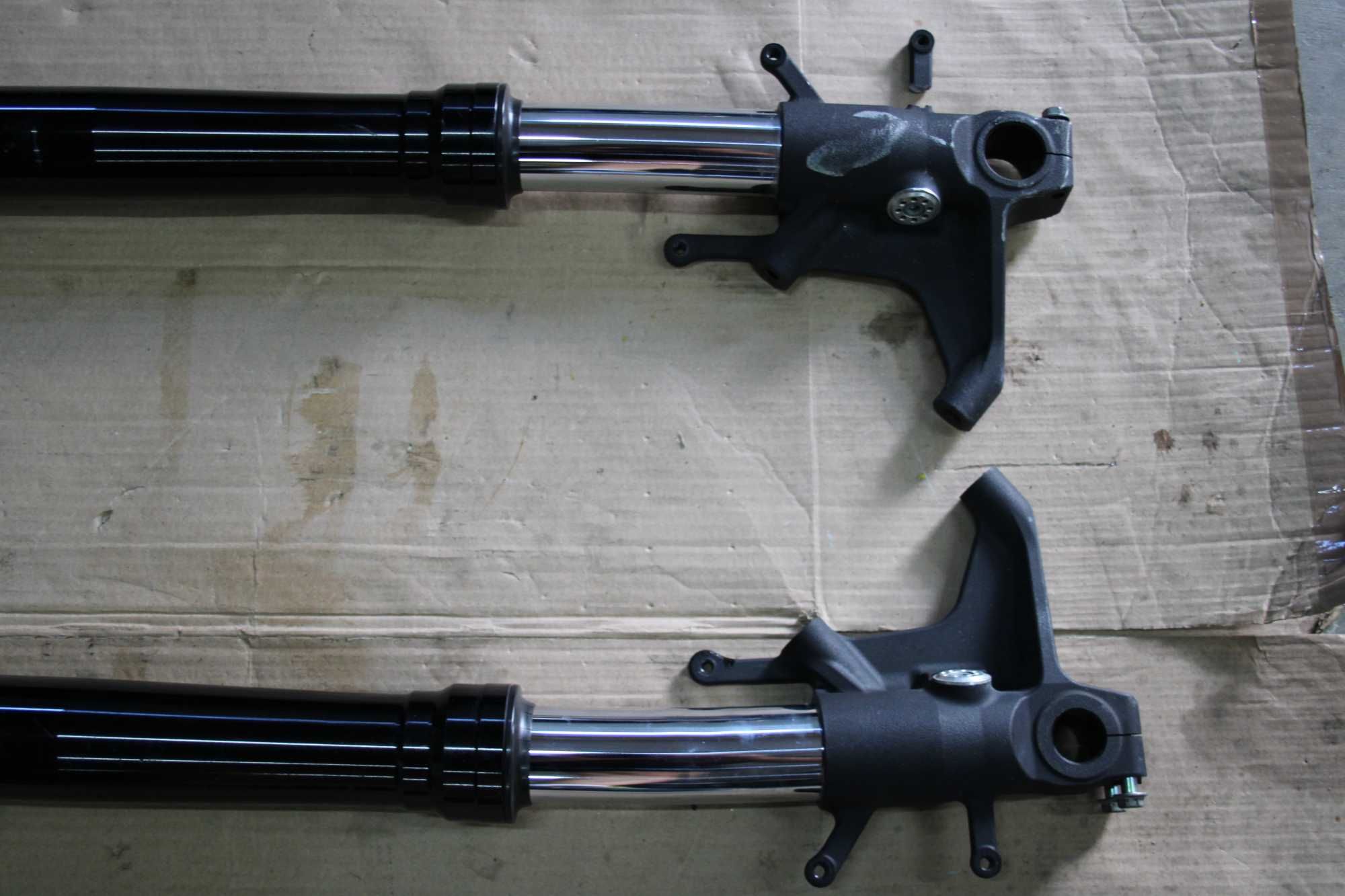 Lagi Zawieszenie Przód Przednie Suzuki Gsxr 600 L1-L6 11-17 , 750