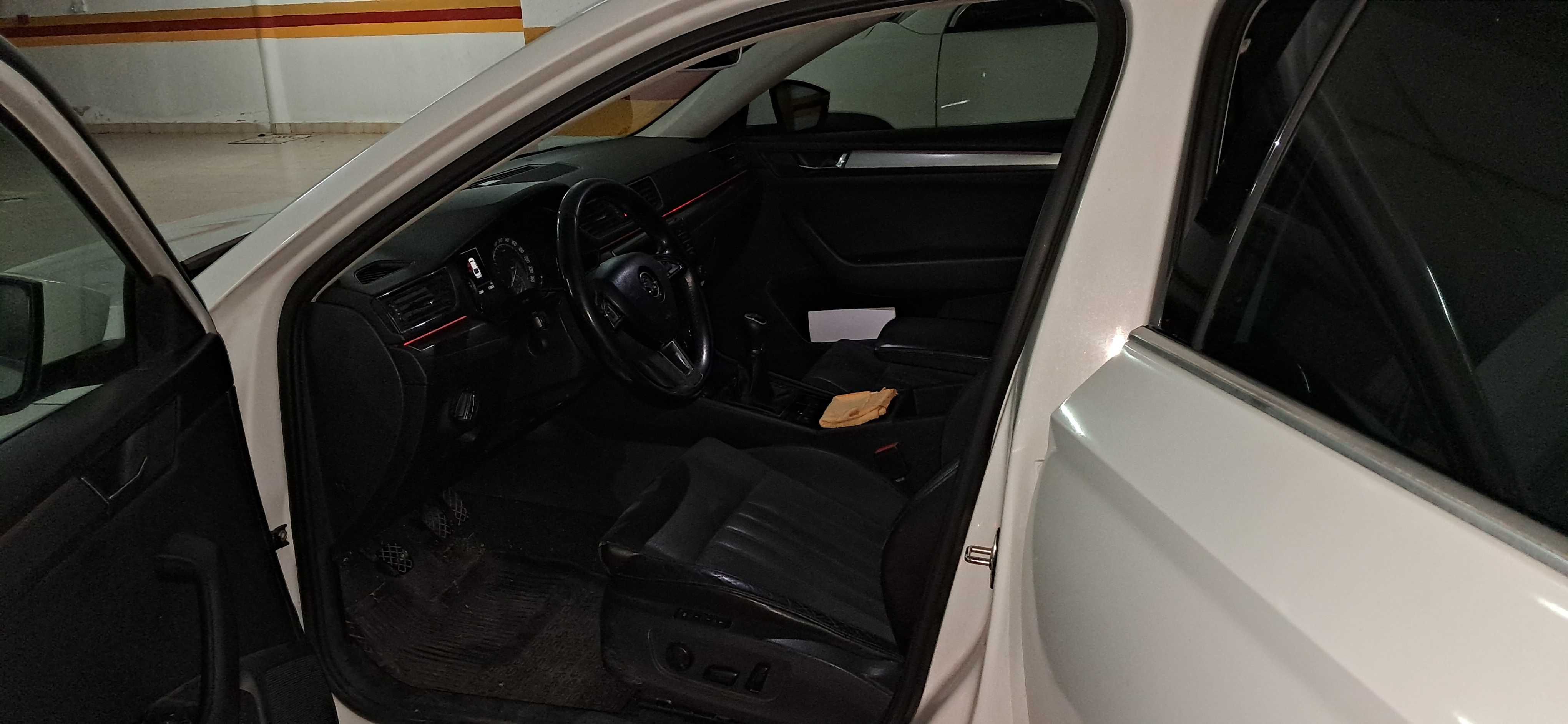 Skoda superb 2.0 TDI 150cv