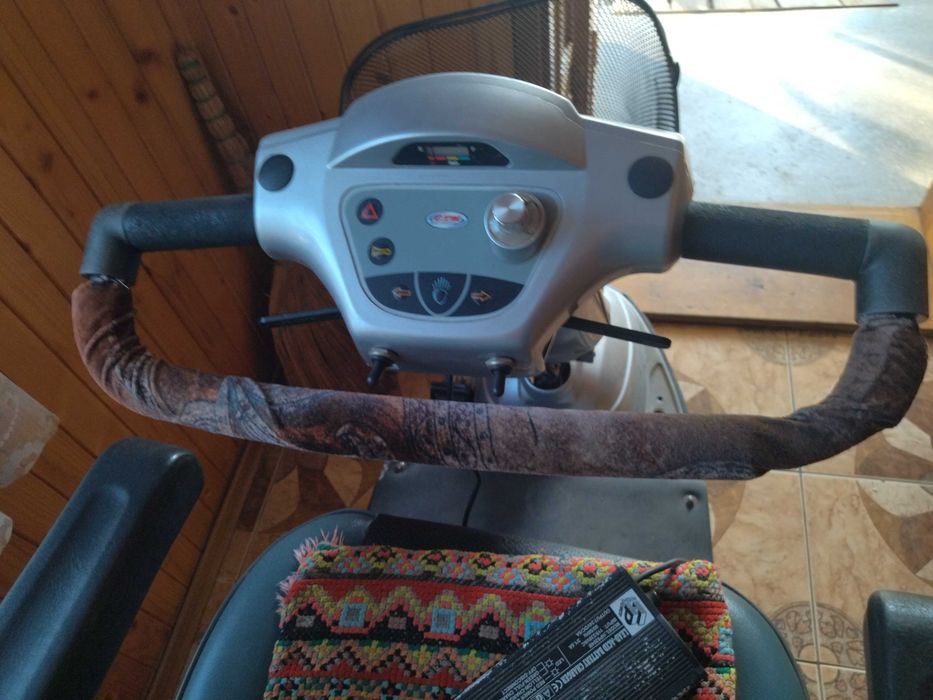 Електроскутер  CTM HS-737.Бу.