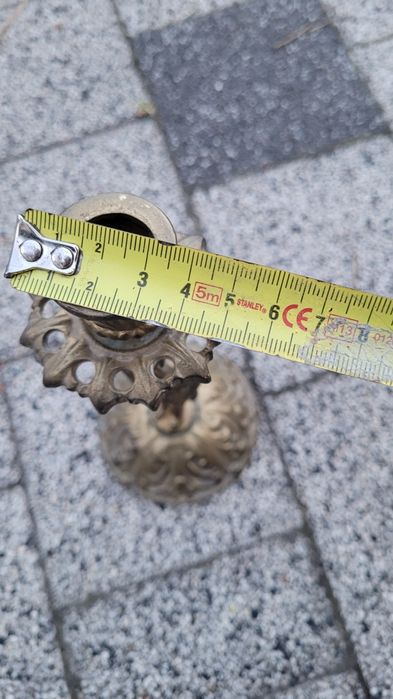 Świecznik z mosiądzu