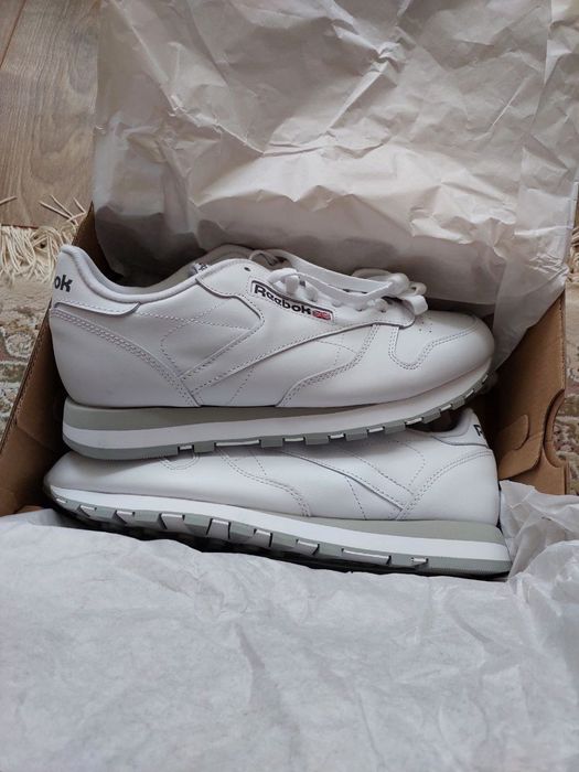 Reebok classic 42 розмір нові оригінал