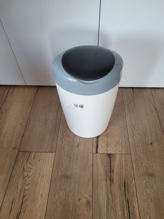 Simplee sangenic kosz na pampersy + wkłady