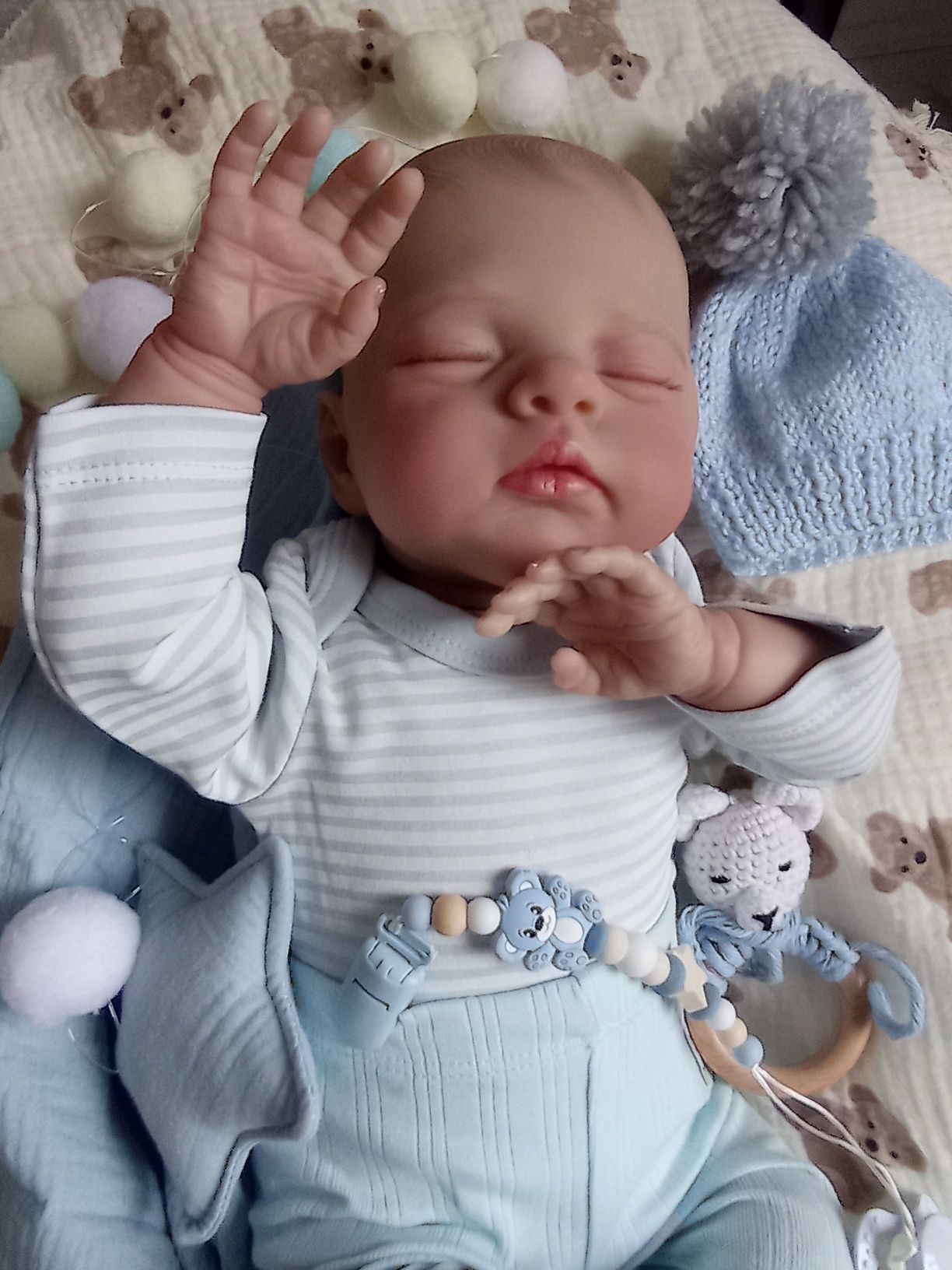 Lalka w typie reborn z wyprawką jak prawdziwe niemowle