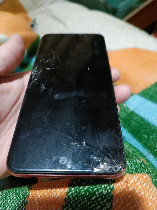 Кнопочный телефон лягушка