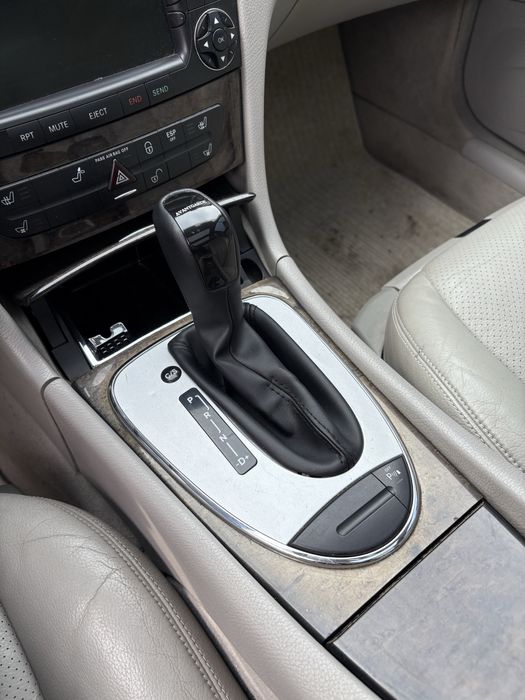 Продам Mercedes-Benz W211