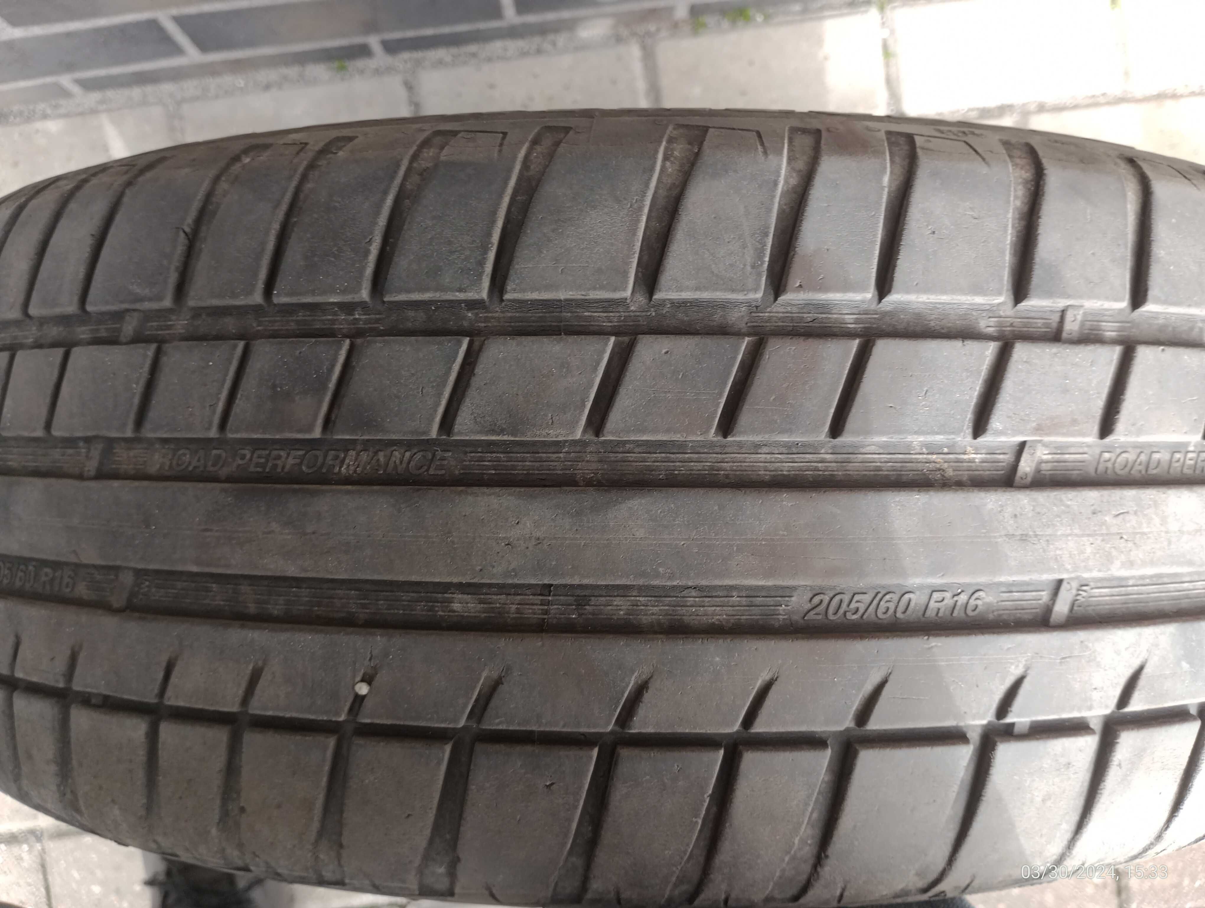 Sprzedam Felgi stalowe opony letnie  205/60/R16    Sedici  Suzuki SX4