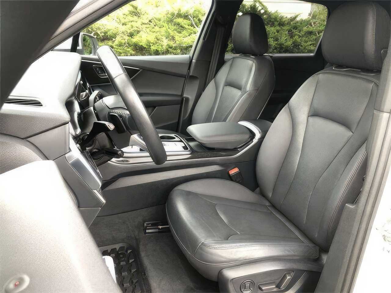 2021 Audi Q7 quattro Premium Plus 45 TFSI