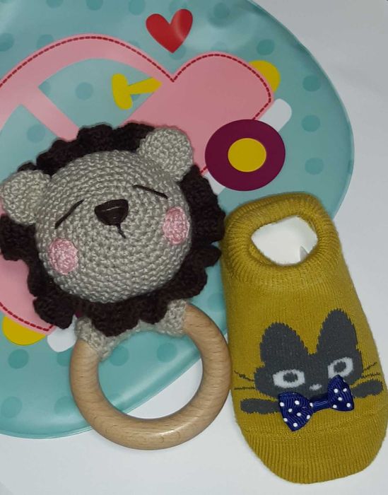 Дитячі товари, іграшка, носочки, набір для немовля, слюнявчик