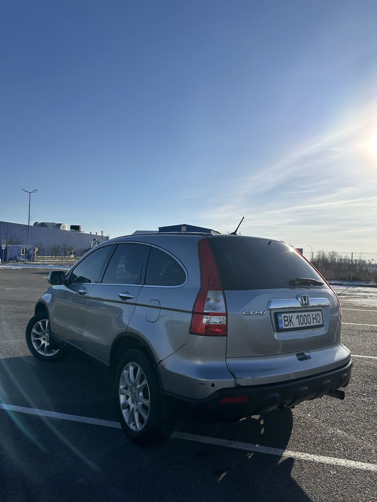 Продам Honda CR-V III