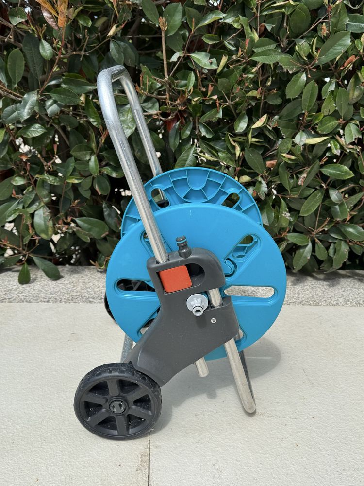 Entrolador de mangueira Gardena