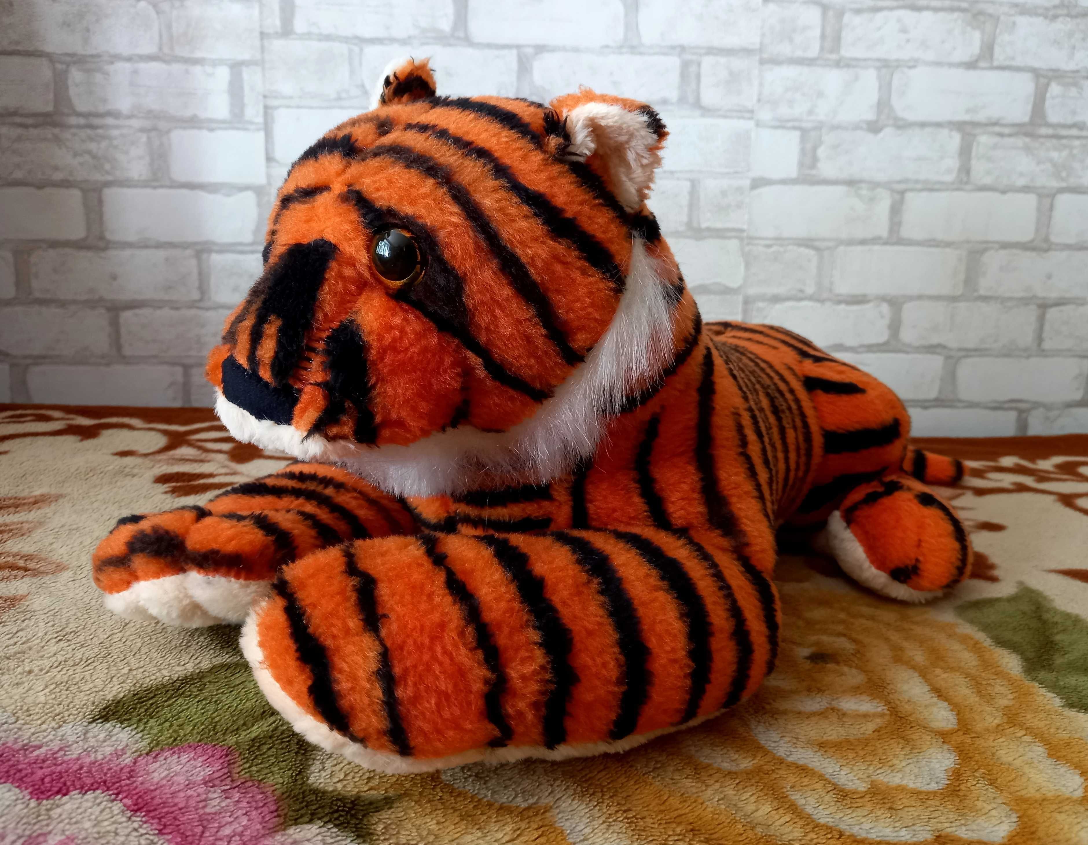 Велика іграшка тигр 70 см