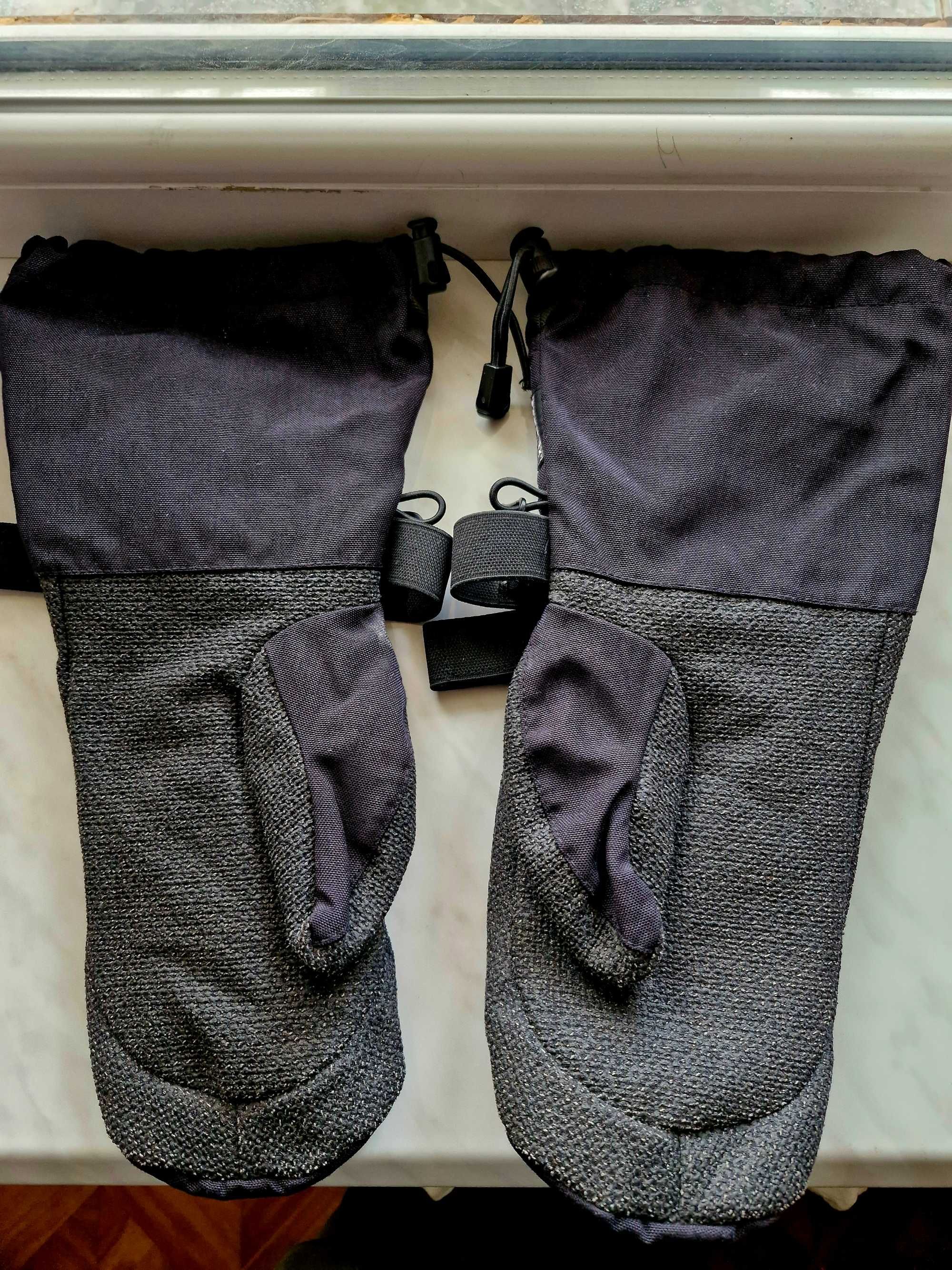 Варежки Mammut gore-tex