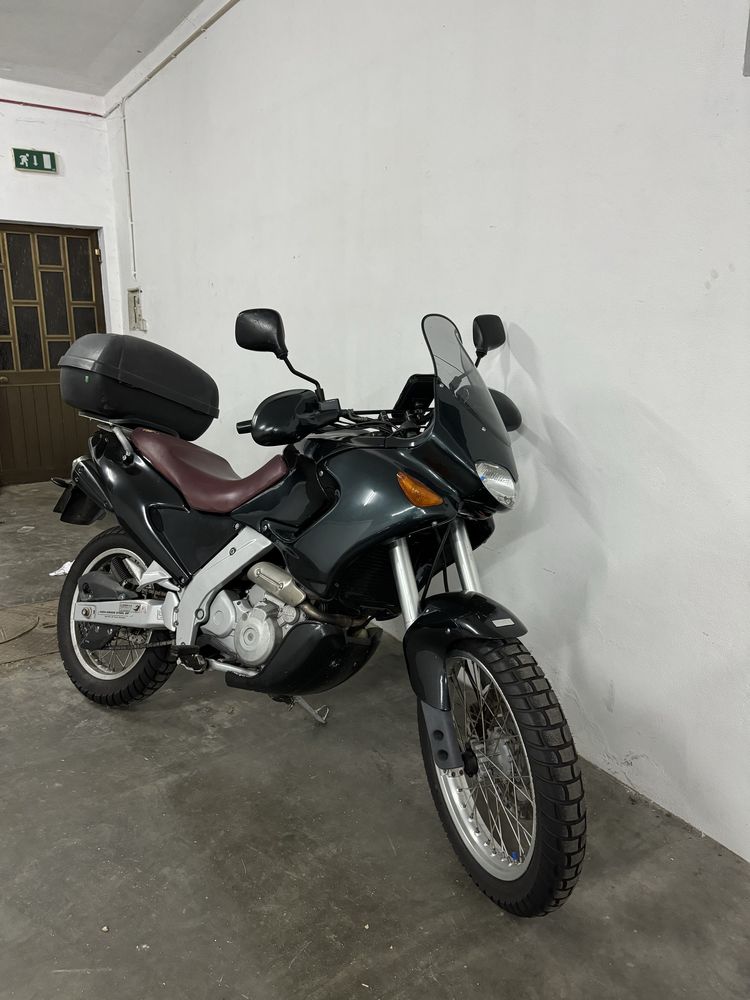 Aprilia pegaso 650