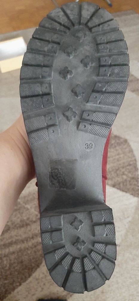 Botki rozmiar 39 Vices