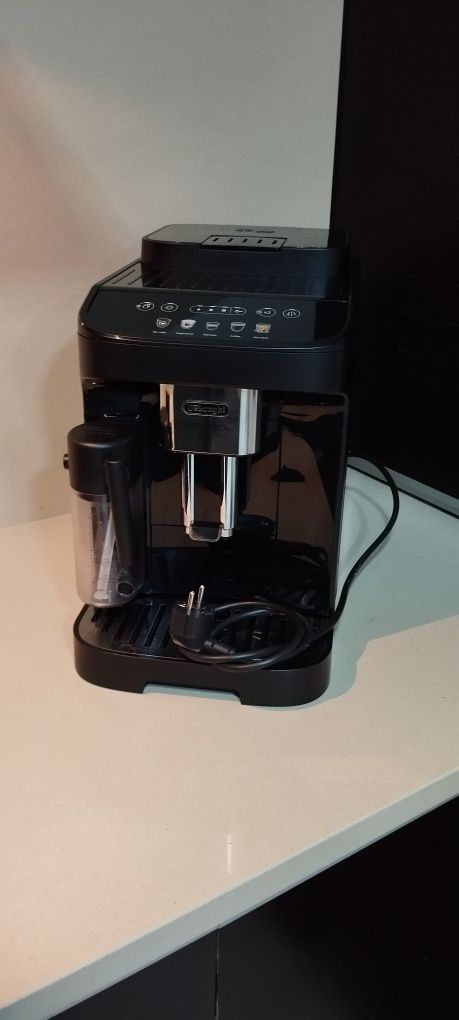 Delonghi Magnífica Evo Cappuccino