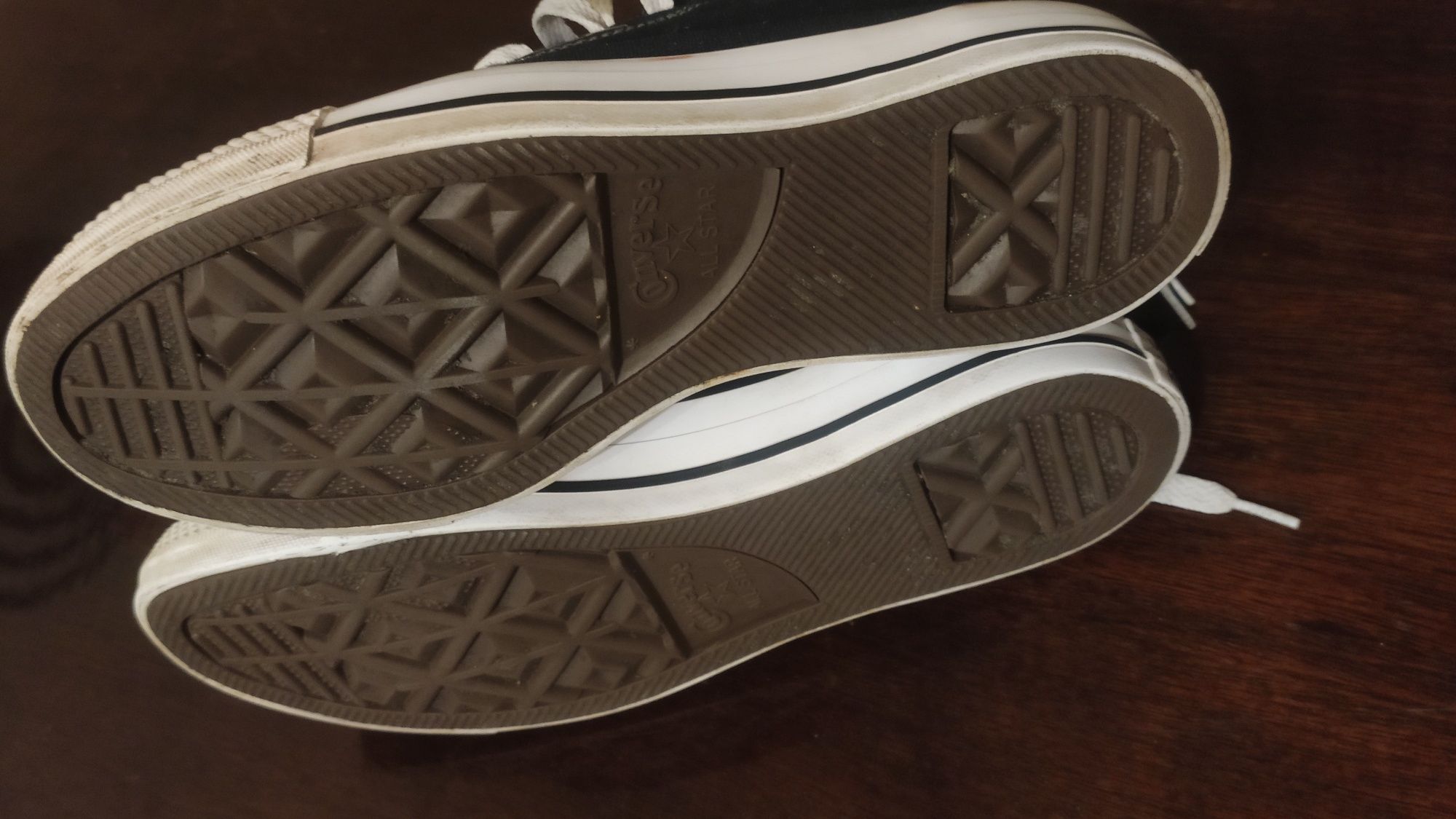 Продам нові стильні кеди Converse, 37' розмір