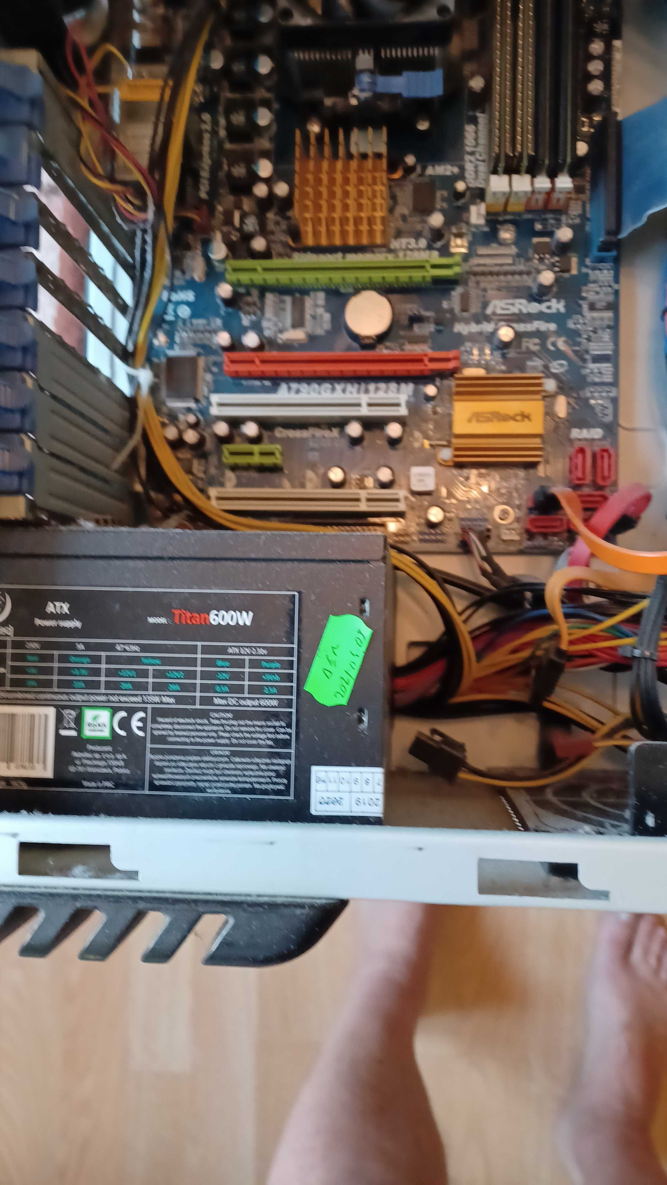 sprzedam komputer AMD II X3 720
