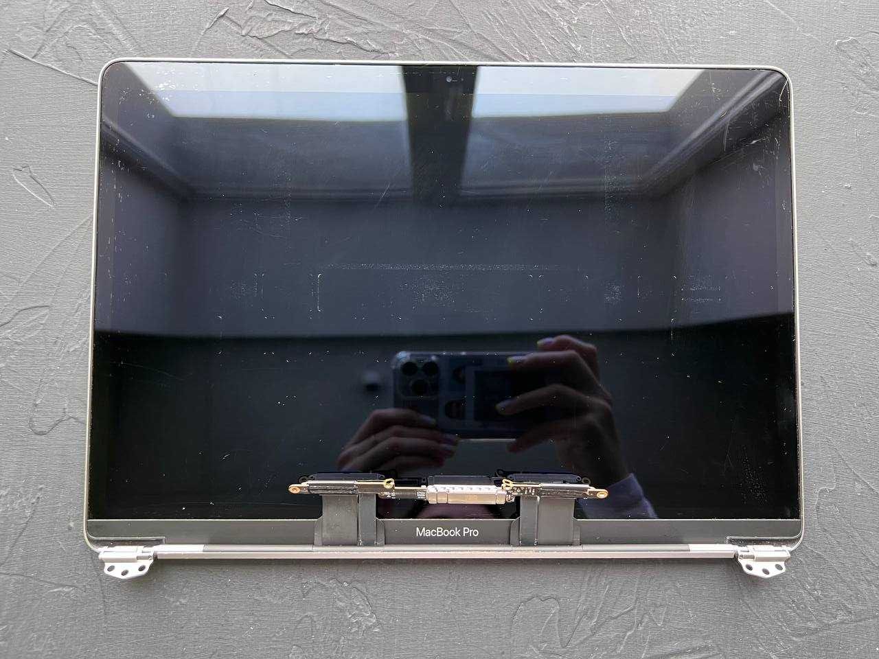 Дисплей MacBook Pro 13(2018-2020)Space Gray у зборі (LCD з кришкою)