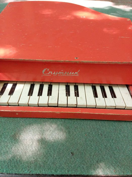 Піаніно дитяче ретро
