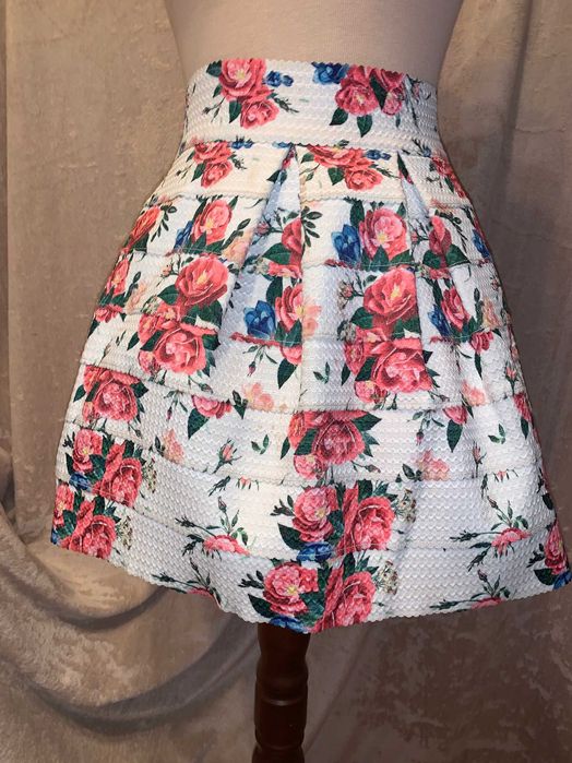 Nowa spódnica Amisu rozm XS