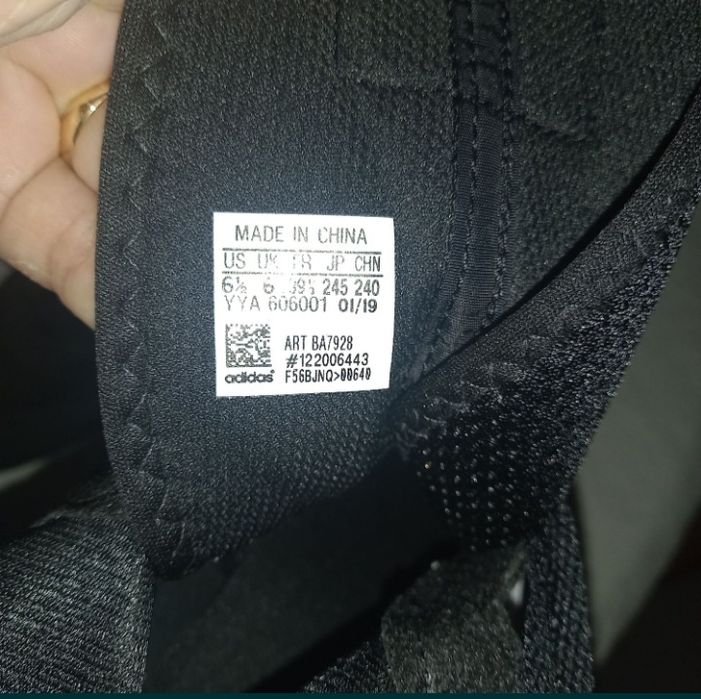 Adidas - sapatilhas de luta