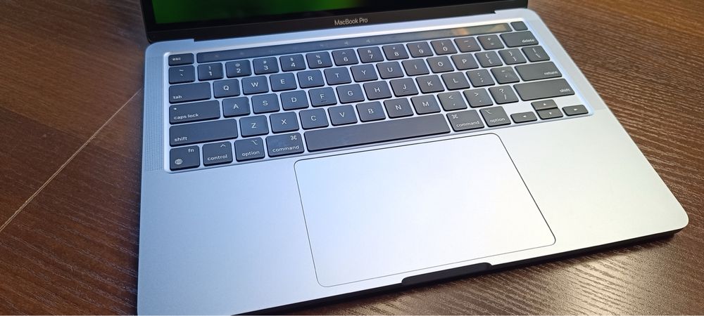 MacBook Pro M2 13,3" 8GB RAM 512GB (2022)